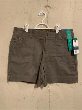 Mid Rise Shorts Utility Bermuda Shorts Olive Military Green Dakota Blue Size 12